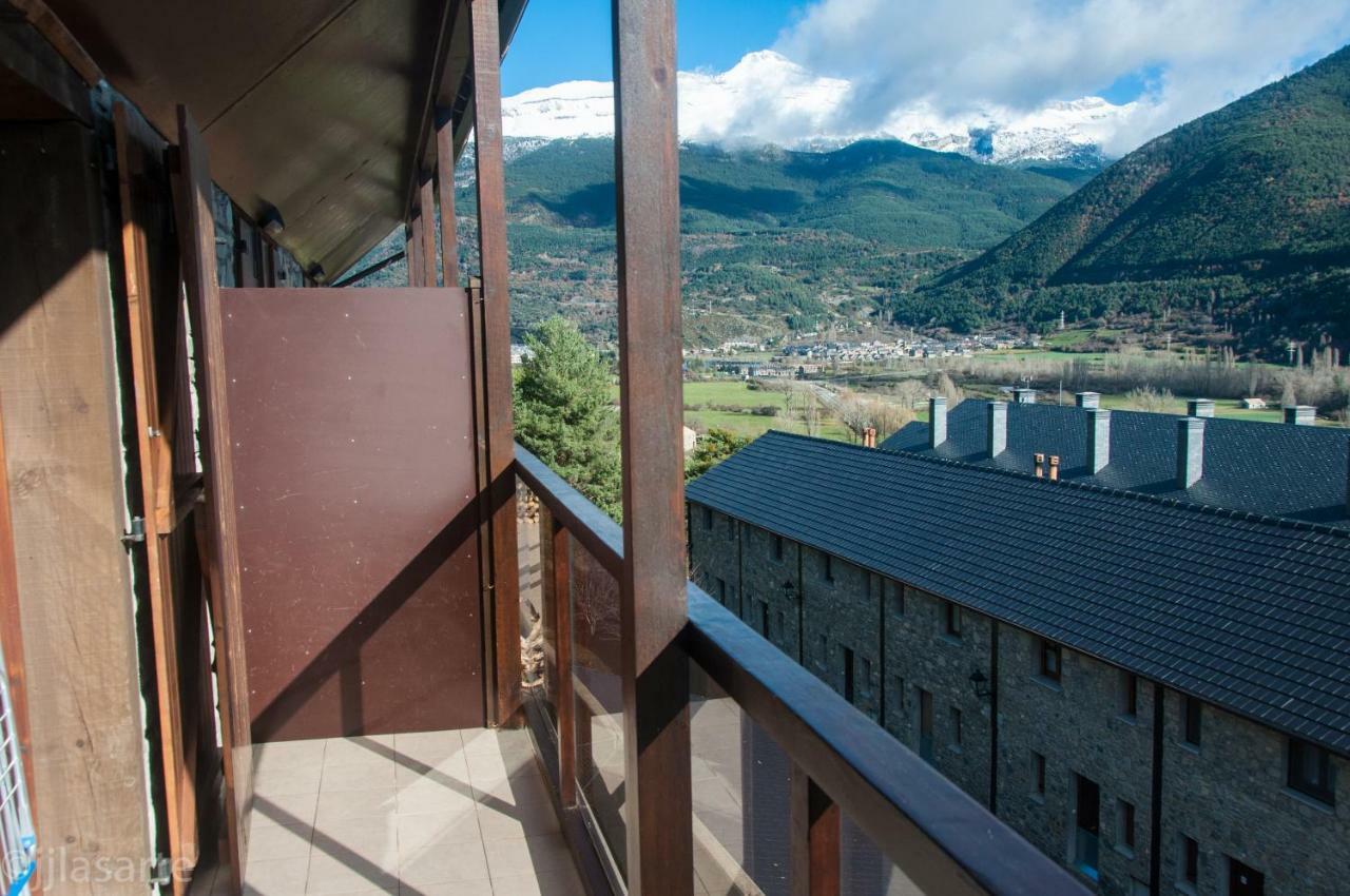 Apartmán Duplex Altos De Santiago Buhardilla Villanúa Exteriér fotografie